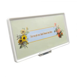 seitliche Ansicht der kleinen Käseplatte mit Spruch