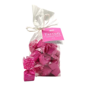 Praline aus weißer Schokolade und Haselnüssen im Beutel